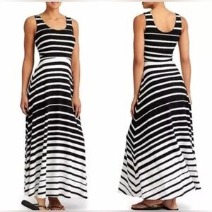 Athleta Women's Small Black White Striped Sleeveless Tank Maxi Dress Long Beach,